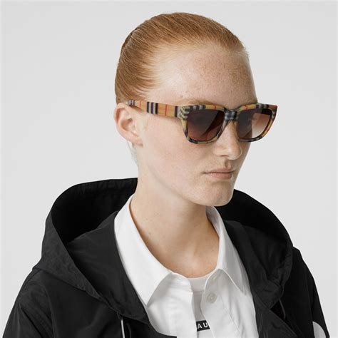 burberry vintage check detail square frame sunglasses|burberry square sunglasses women.